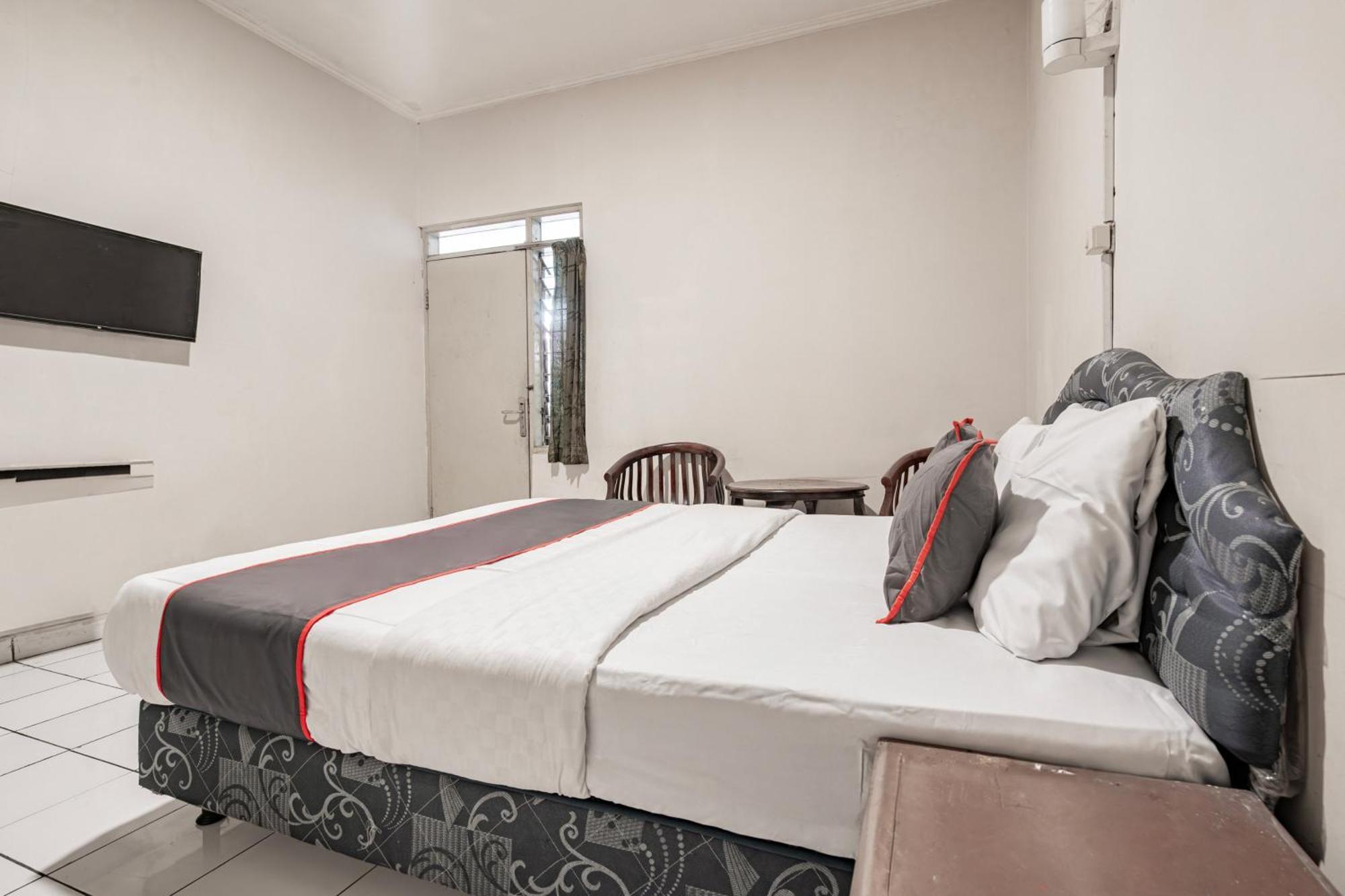 Collection O Hotel Sanira Bandung Zewnętrze zdjęcie