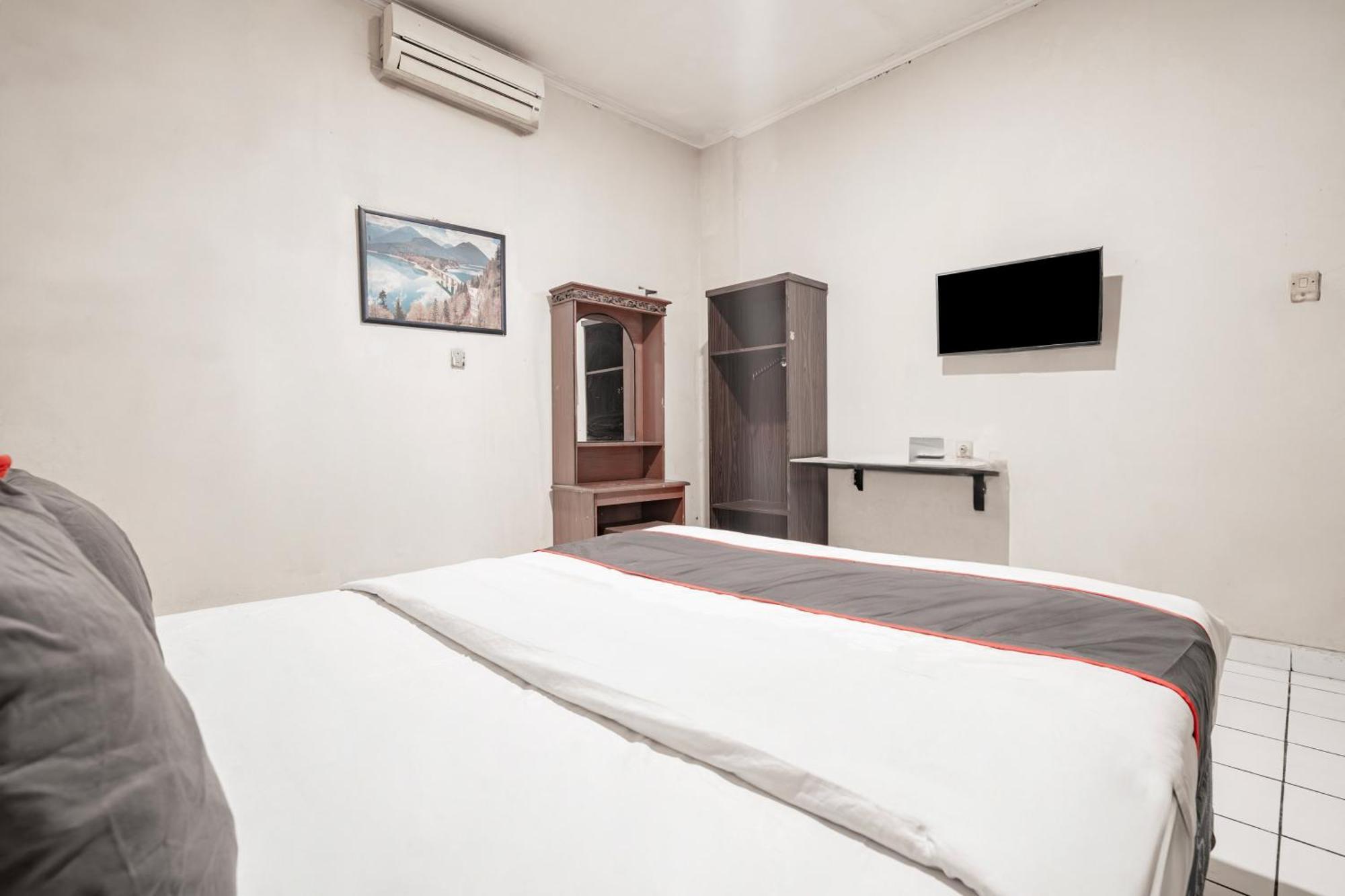 Collection O Hotel Sanira Bandung Zewnętrze zdjęcie