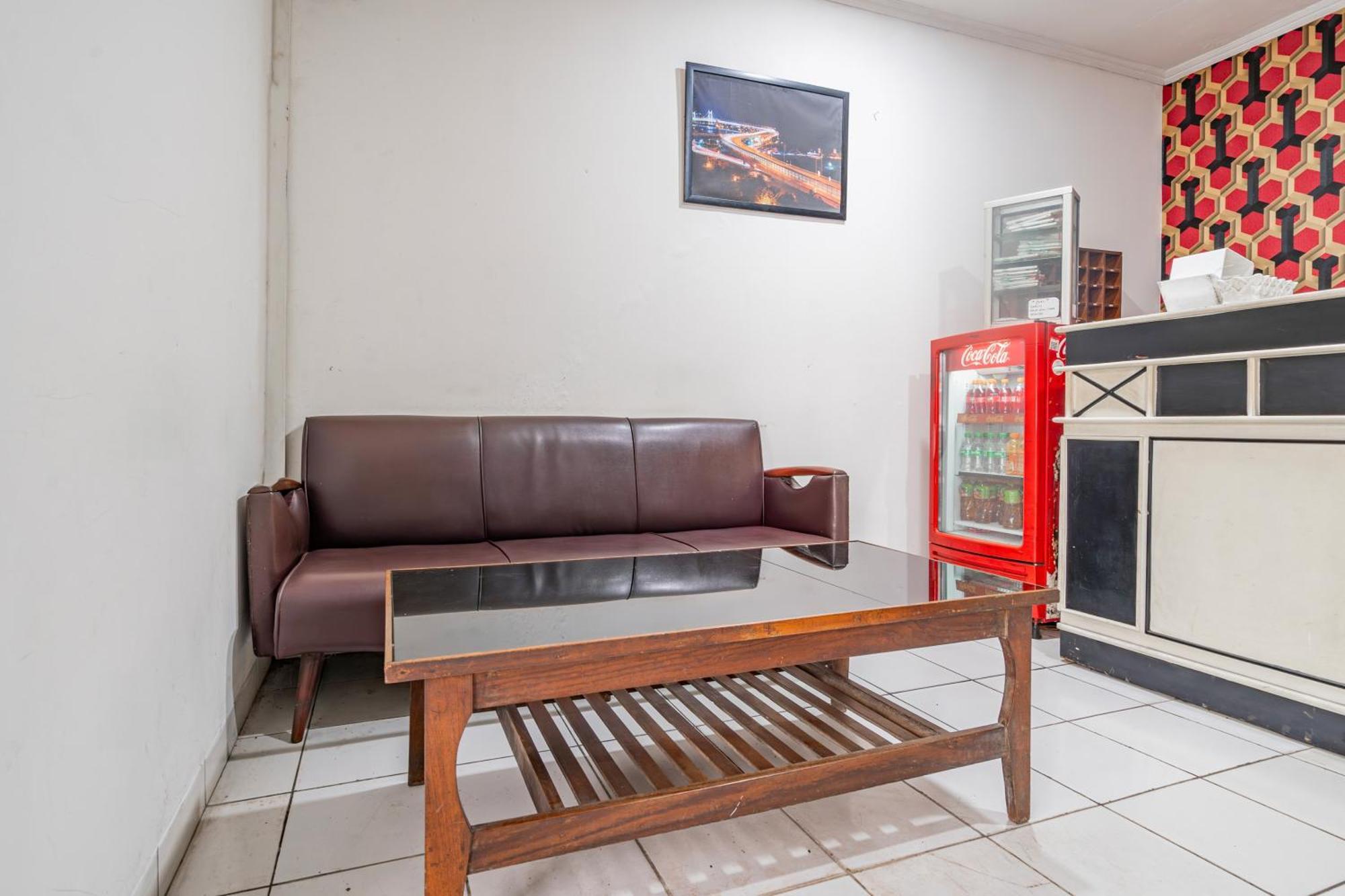 Collection O Hotel Sanira Bandung Zewnętrze zdjęcie